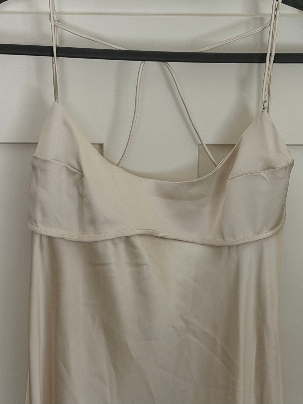 Fashion Nova Satin Going Out Dress Cream Size L - Picture 4 of 9